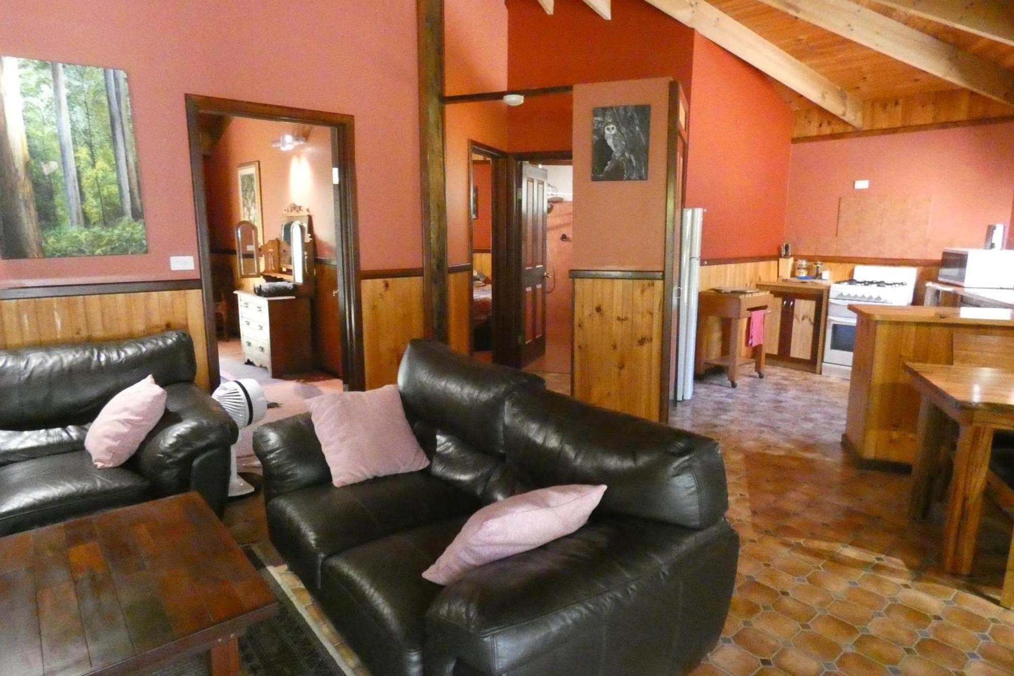 Wrenwood Chalets Augusta Buitenkant foto