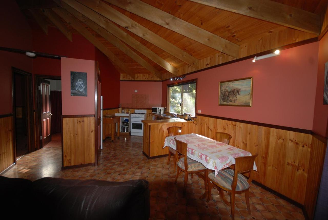 Wrenwood Chalets Augusta Buitenkant foto