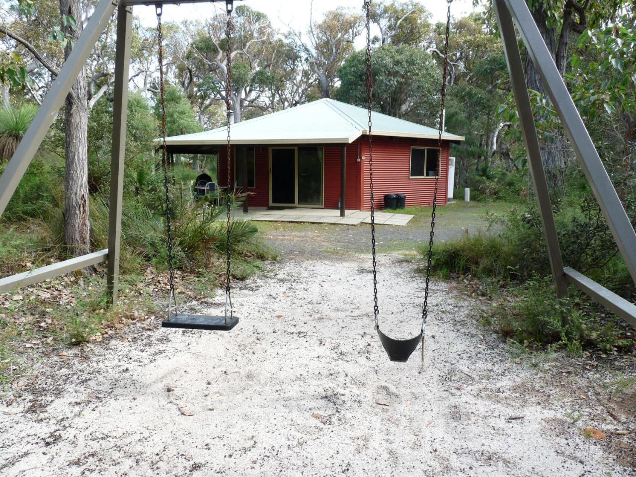 Wrenwood Chalets Augusta Buitenkant foto